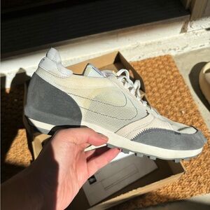 Nike Day Break Type ‘Light Orewood Black’